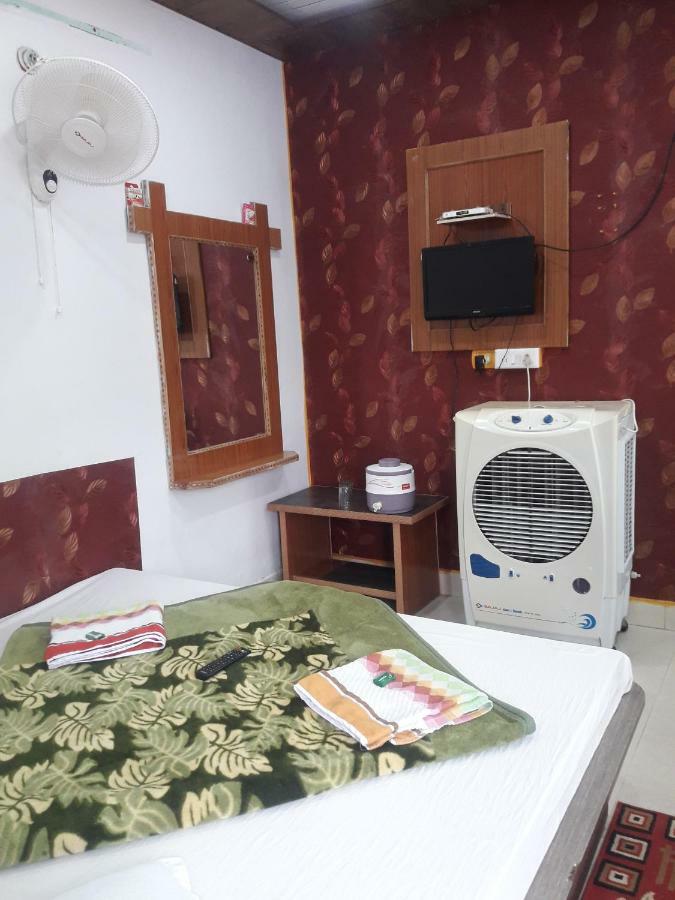 Hotel Rajvihar Pachmarhi Luaran gambar