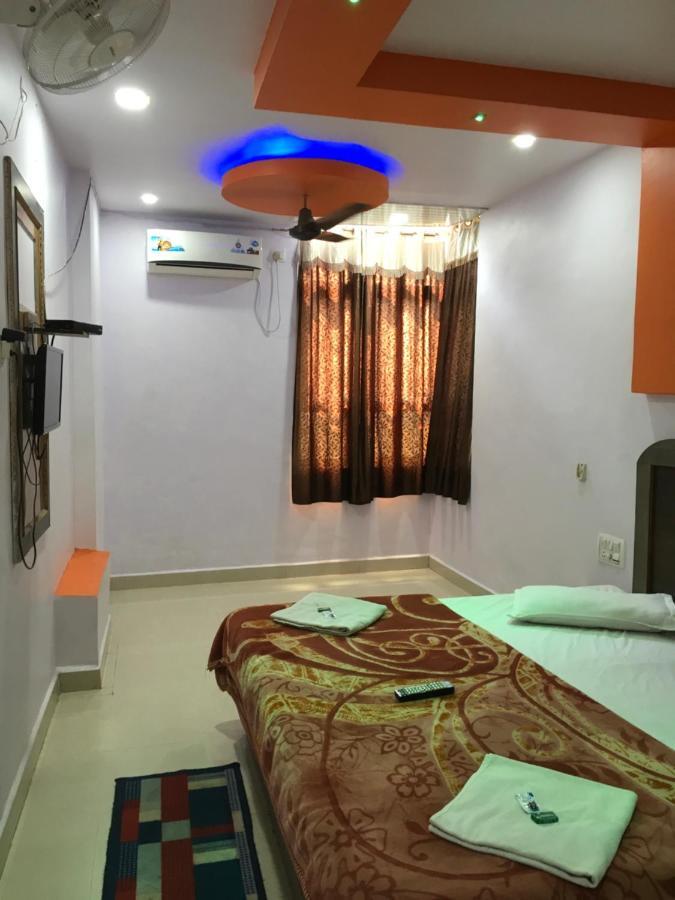 Hotel Rajvihar Pachmarhi Luaran gambar