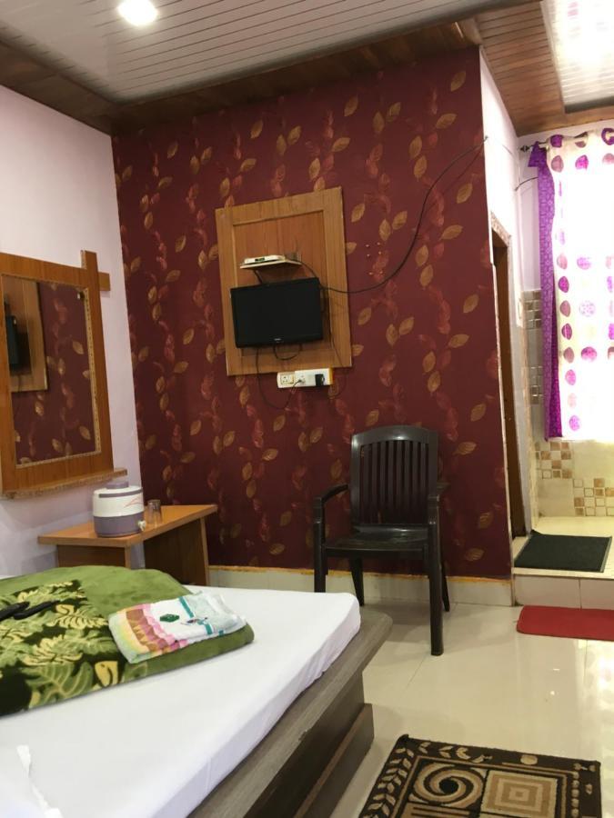 Hotel Rajvihar Pachmarhi Luaran gambar